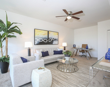 629 Traction Avenue - Photo Thumbnail 21