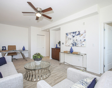 629 Traction Avenue - Photo Thumbnail 24