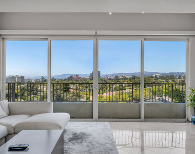 10501 Wilshire - Photo Thumbnail 19