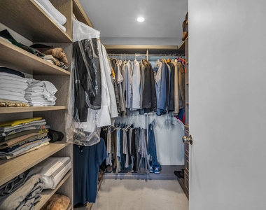 10501 Wilshire - Photo Thumbnail 14