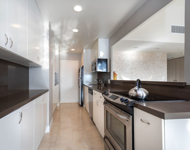 10501 Wilshire - Photo Thumbnail 4