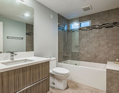 901 S Gramercy Drive - Photo Thumbnail 18