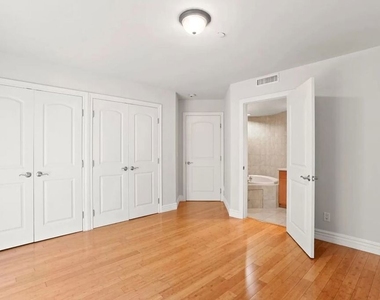 837 18th Street - Photo Thumbnail 8