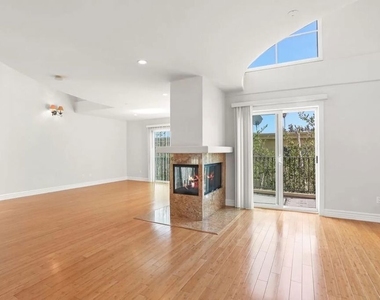 837 18th Street - Photo Thumbnail 9