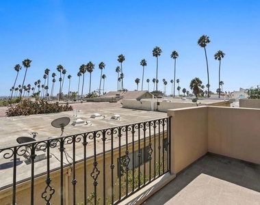 837 18th Street - Photo Thumbnail 10