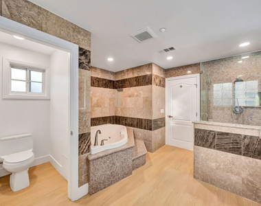 661 W Lemon Avenue - Photo Thumbnail 30