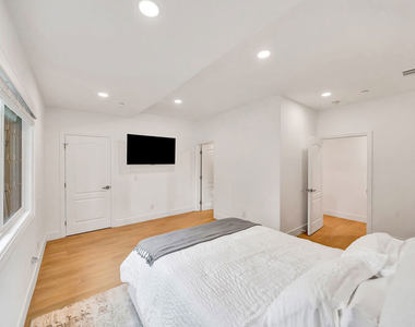 661 W Lemon Avenue - Photo Thumbnail 20