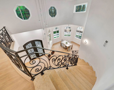 661 W Lemon Avenue - Photo Thumbnail 15
