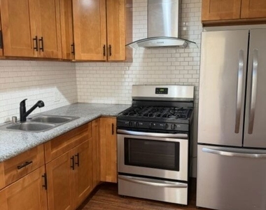 1314 Omelveny Avenue - Photo Thumbnail 4
