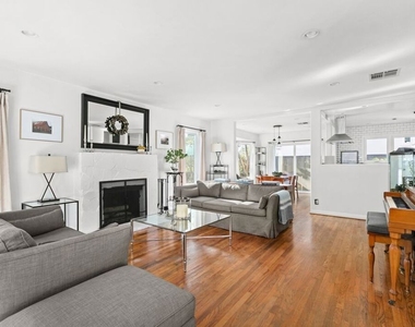 2430 30th Street - Photo Thumbnail 1