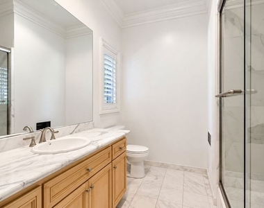 713 Foothill Road - Photo Thumbnail 13