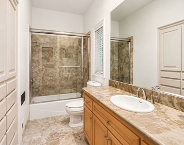 713 Foothill Road - Photo Thumbnail 9