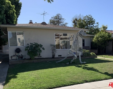 2271 Prosser Avenue - Photo Thumbnail 1