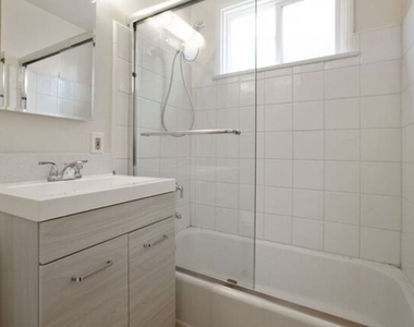 2604 S Garth Avenue - Photo Thumbnail 8