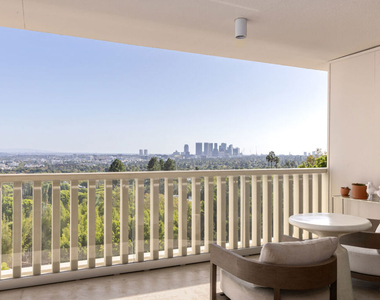 9255 Doheny Road - Photo Thumbnail 14