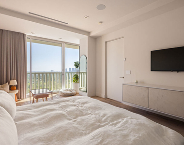 9255 Doheny Road - Photo Thumbnail 7