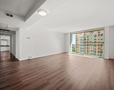 10535 Wilshire Boulevard - Photo Thumbnail 7