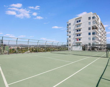 10535 Wilshire Boulevard - Photo Thumbnail 49