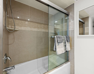 10535 Wilshire Boulevard - Photo Thumbnail 21