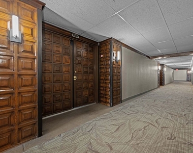 10535 Wilshire Boulevard - Photo Thumbnail 6