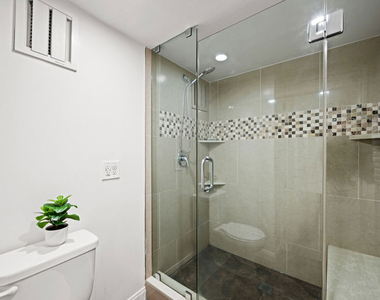 10535 Wilshire Boulevard - Photo Thumbnail 15