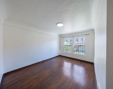 8232 Blackburn Avenue - Photo Thumbnail 6