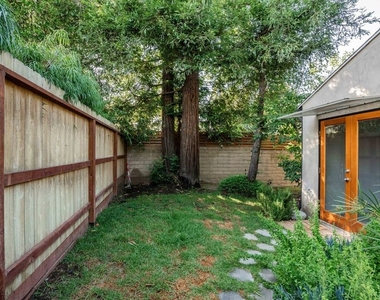 2401 32nd Street - Photo Thumbnail 16