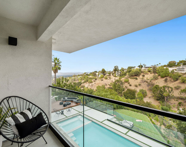 3656 Avenida Del Sol - Photo Thumbnail 35