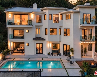 3656 Avenida Del Sol - Photo Thumbnail 1