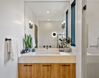 3656 Avenida Del Sol - Photo Thumbnail 34