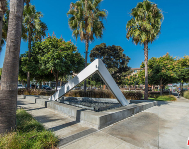 13020 Pacific Promenade - Photo Thumbnail 36