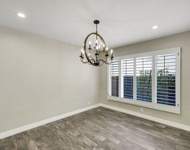 4342 Park Verdi - Photo Thumbnail 13