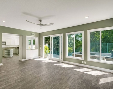 4342 Park Verdi - Photo Thumbnail 11