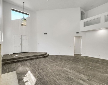 4342 Park Verdi - Photo Thumbnail 4