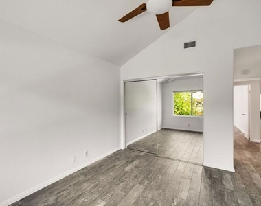 4342 Park Verdi - Photo Thumbnail 28