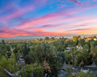 20461 Coulson Street - Photo Thumbnail 22