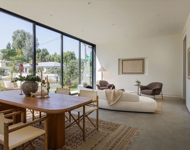 3404 Caroline Avenue - Photo Thumbnail 5