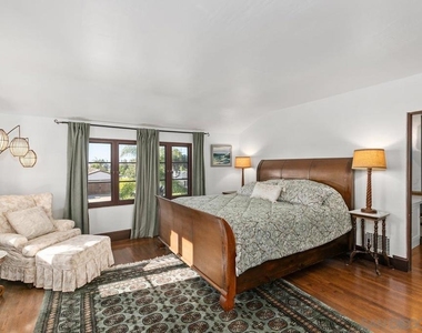 815 Alameda Boulevard - Photo Thumbnail 4