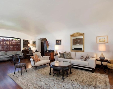 815 Alameda Boulevard - Photo Thumbnail 15
