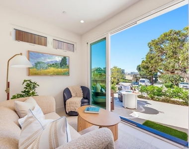3903 Haines St. - Photo Thumbnail 5
