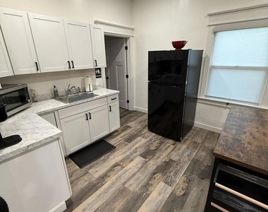 567 Main Street - Photo Thumbnail 1