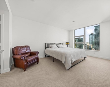 1388 Kettner - Photo Thumbnail 18