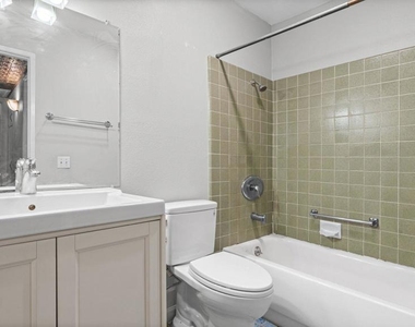 140 Walnut - Photo Thumbnail 15