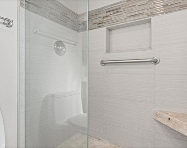 140 Walnut - Photo Thumbnail 14