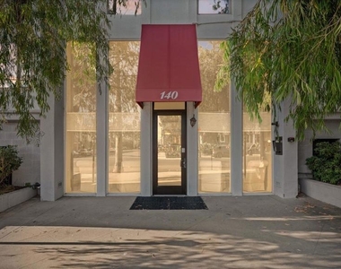 140 Walnut - Photo Thumbnail 31
