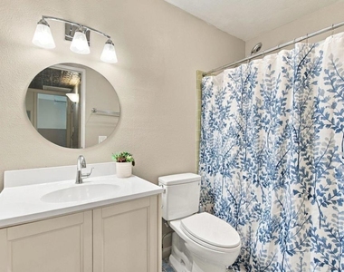 140 Walnut - Photo Thumbnail 20