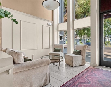 140 Walnut - Photo Thumbnail 25