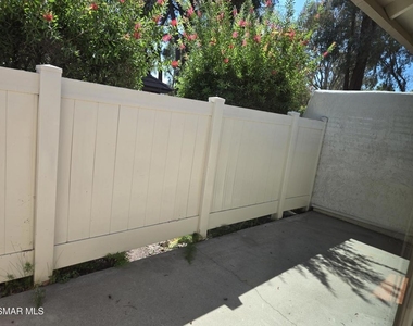 1137 Landsburn Circle - Photo Thumbnail 13