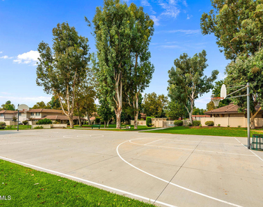 1137 Landsburn Circle - Photo Thumbnail 17