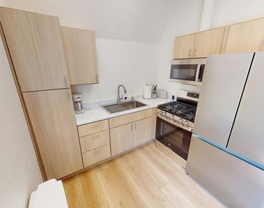4415 Sand Canyon Road - Photo Thumbnail 6